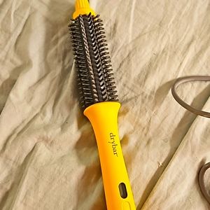 Drybar curl party heated roundbrush